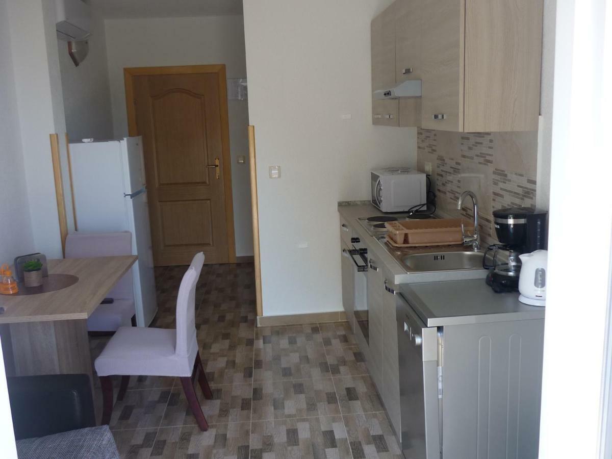 Apartman Miljenko - Matovica Kampor Extérieur photo