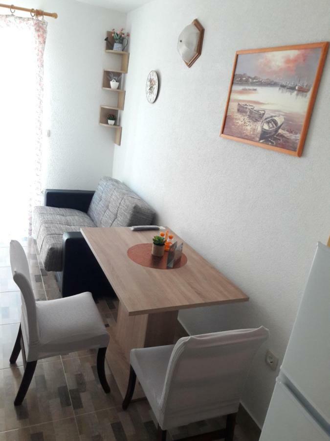 Apartman Miljenko - Matovica Kampor Chambre photo