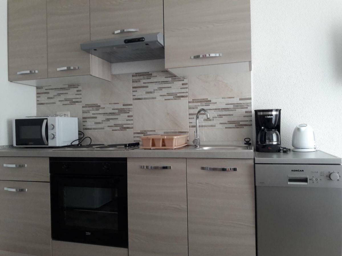 Apartman Miljenko - Matovica Kampor Extérieur photo