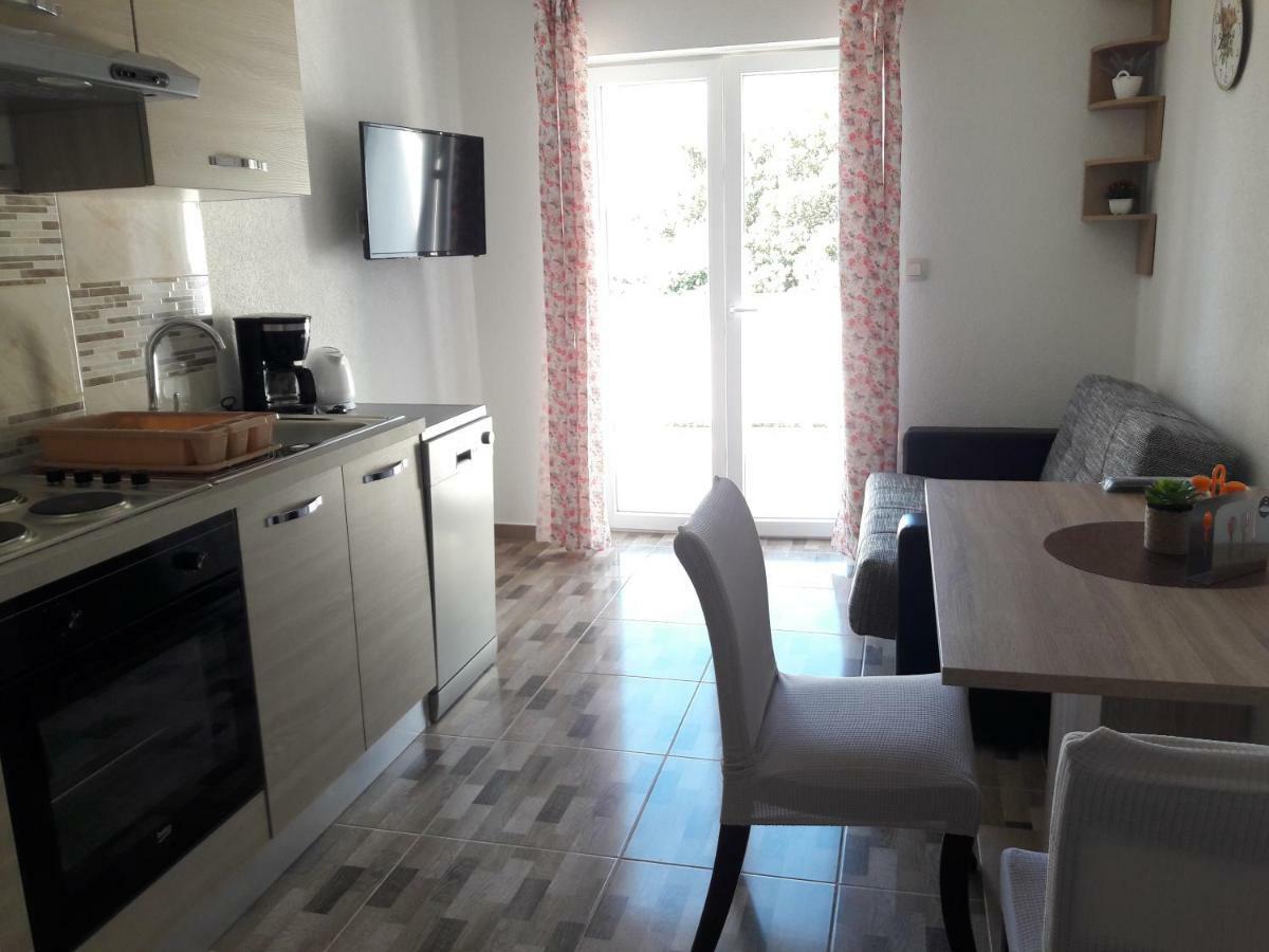 Apartman Miljenko - Matovica Kampor Extérieur photo